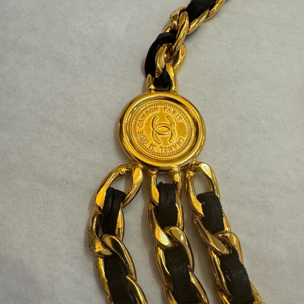 Chanel 1994 Chain Leather Belt - Picture 6 of 11